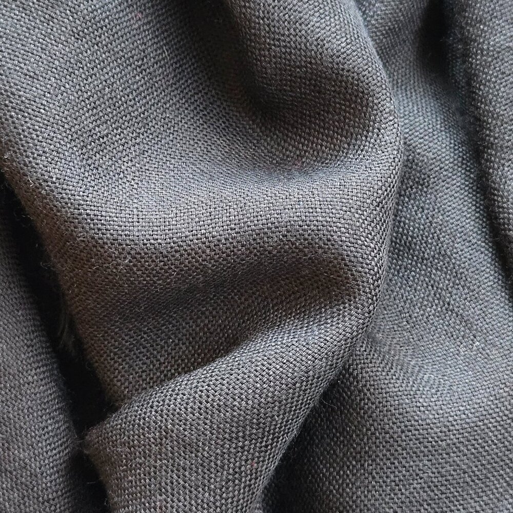 NWOT Lightweight Woven Black Wool Scarf - Picture 2 of 8
